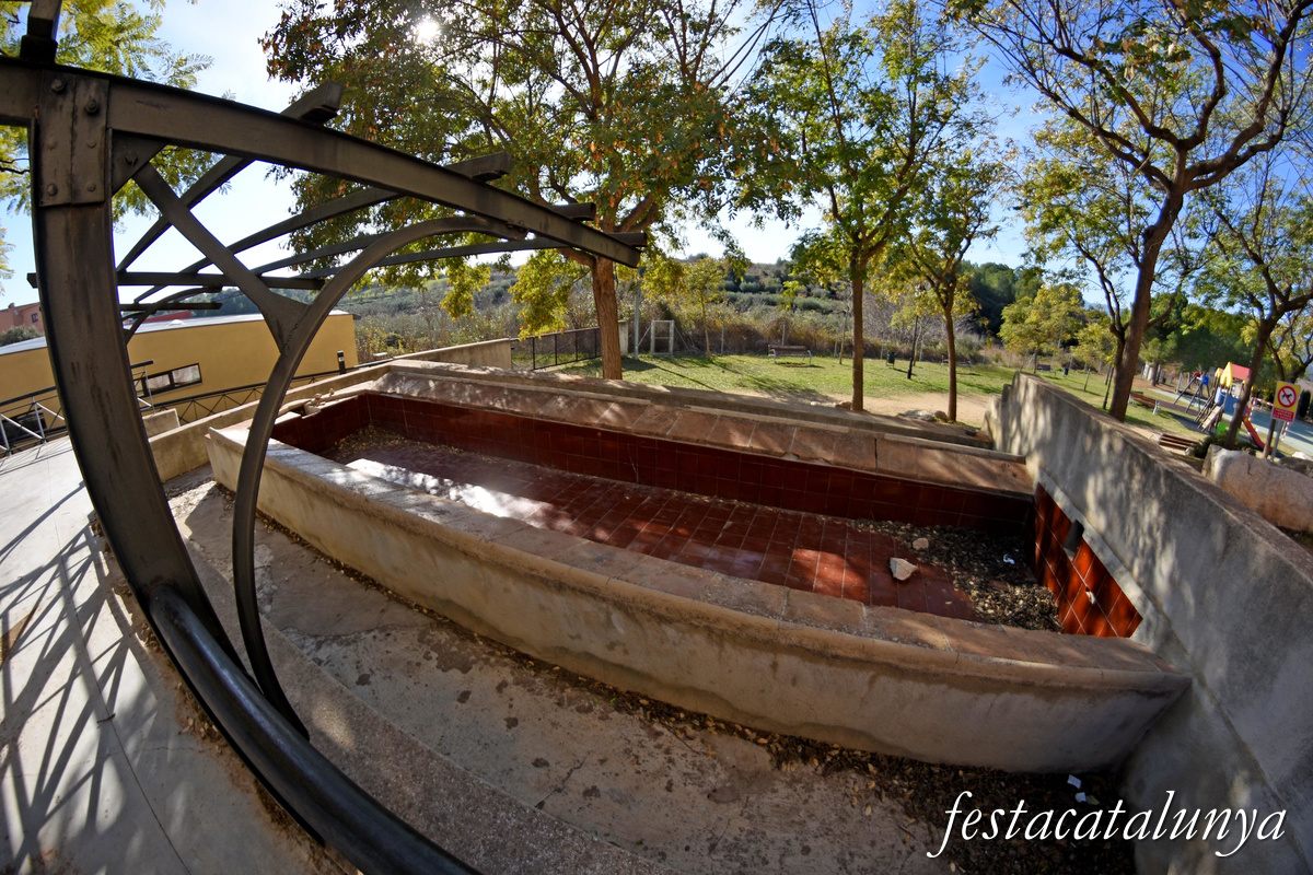 Milà, El - Safareig públic de El Milà