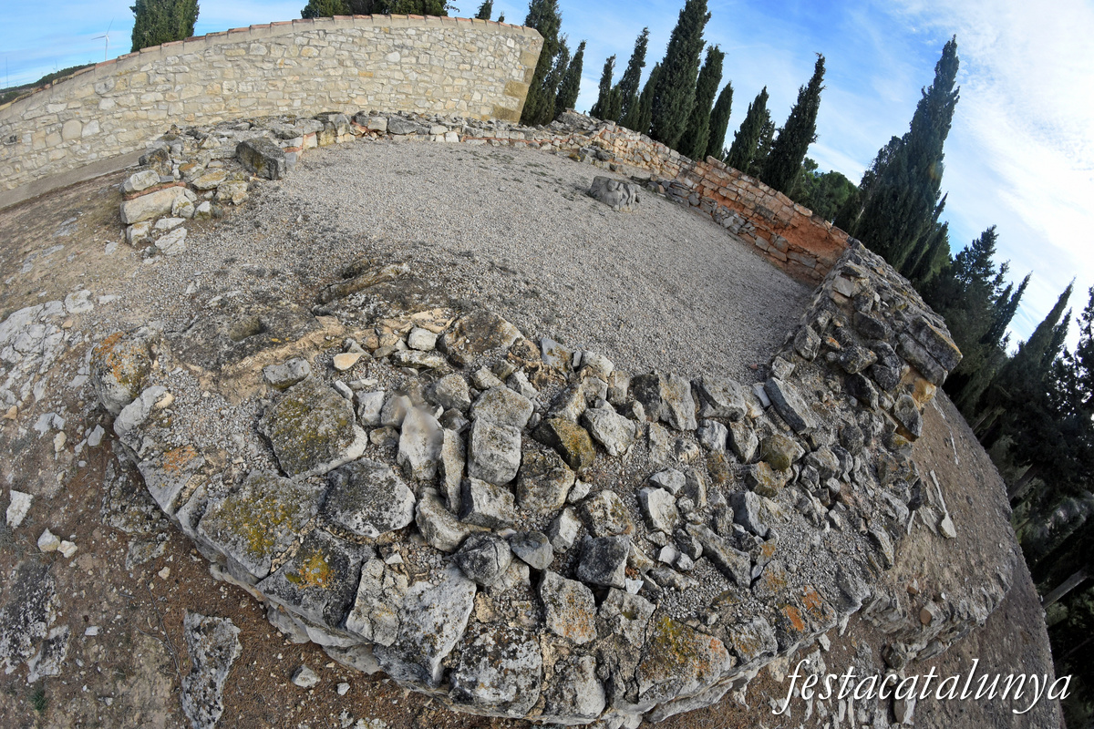 Vilalba dels Arcs - Jaciment arqueològic del Turó del Calvari de Vilalba dels Arcs