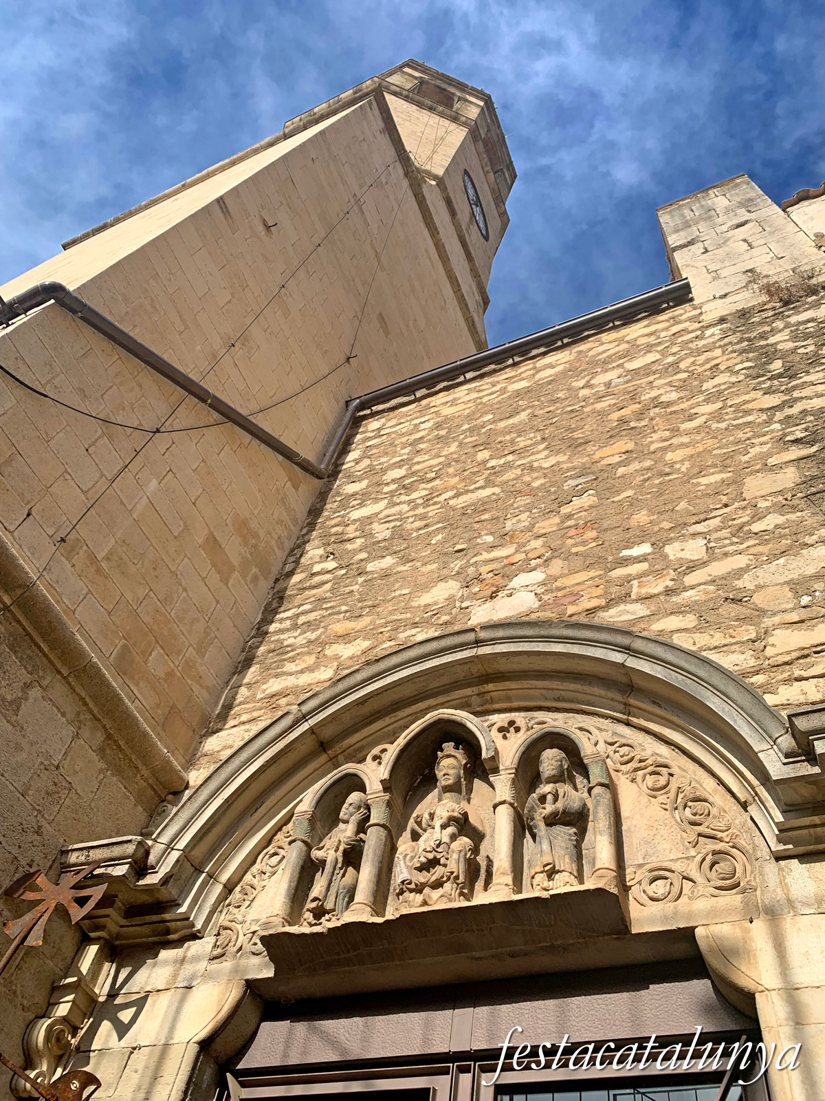 Sarral - Timpà romànic de Santa Maria de Sarral