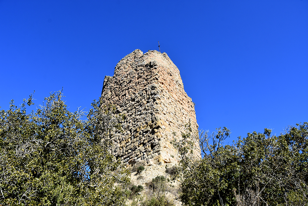 Torre del Raval del castell de Castellfollit ***