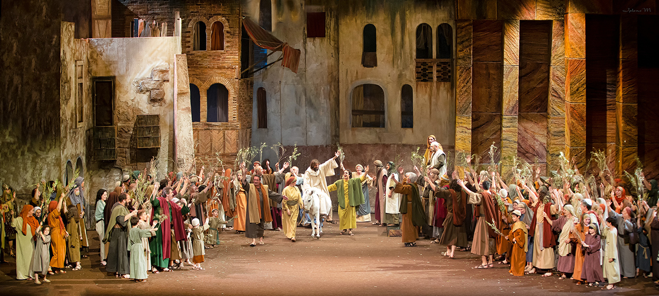 La Passió d'Olesa de Montserrat