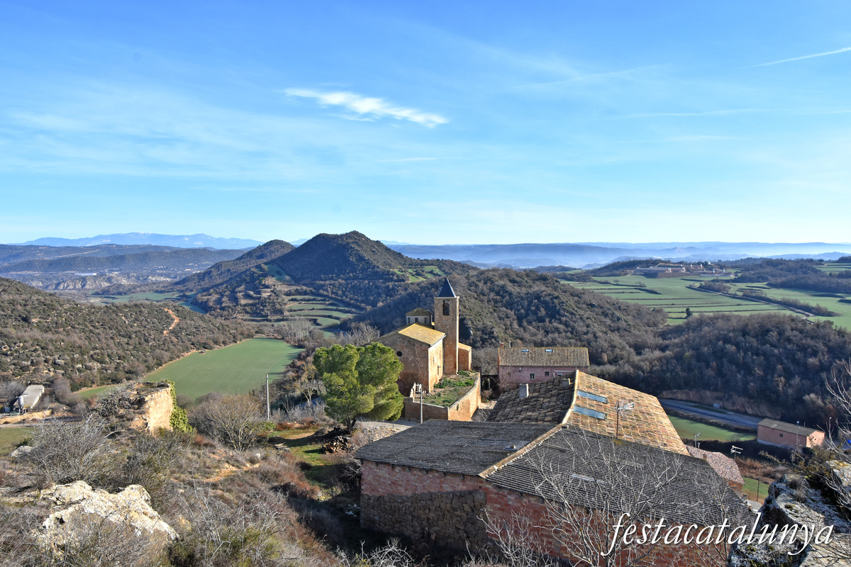 Oliola - Església parroquial de Sant Tirs 
