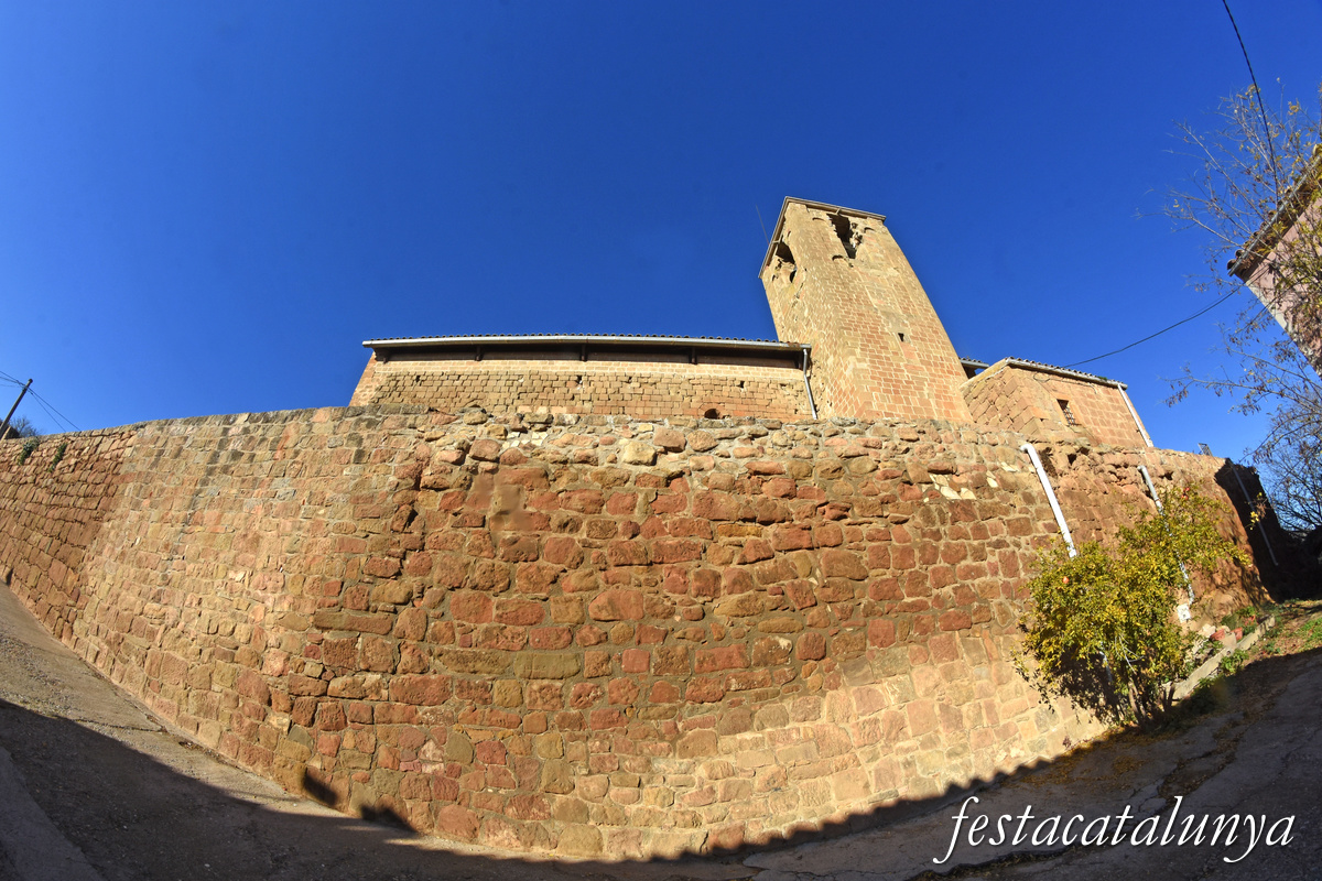 Oliola - Església parroquial de Sant Tirs 