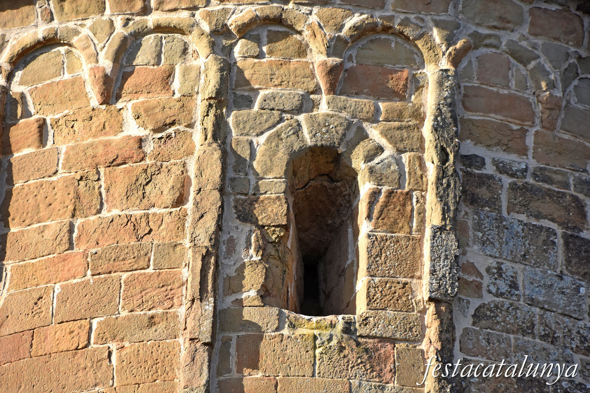 Oliola - Església parroquial de Sant Tirs